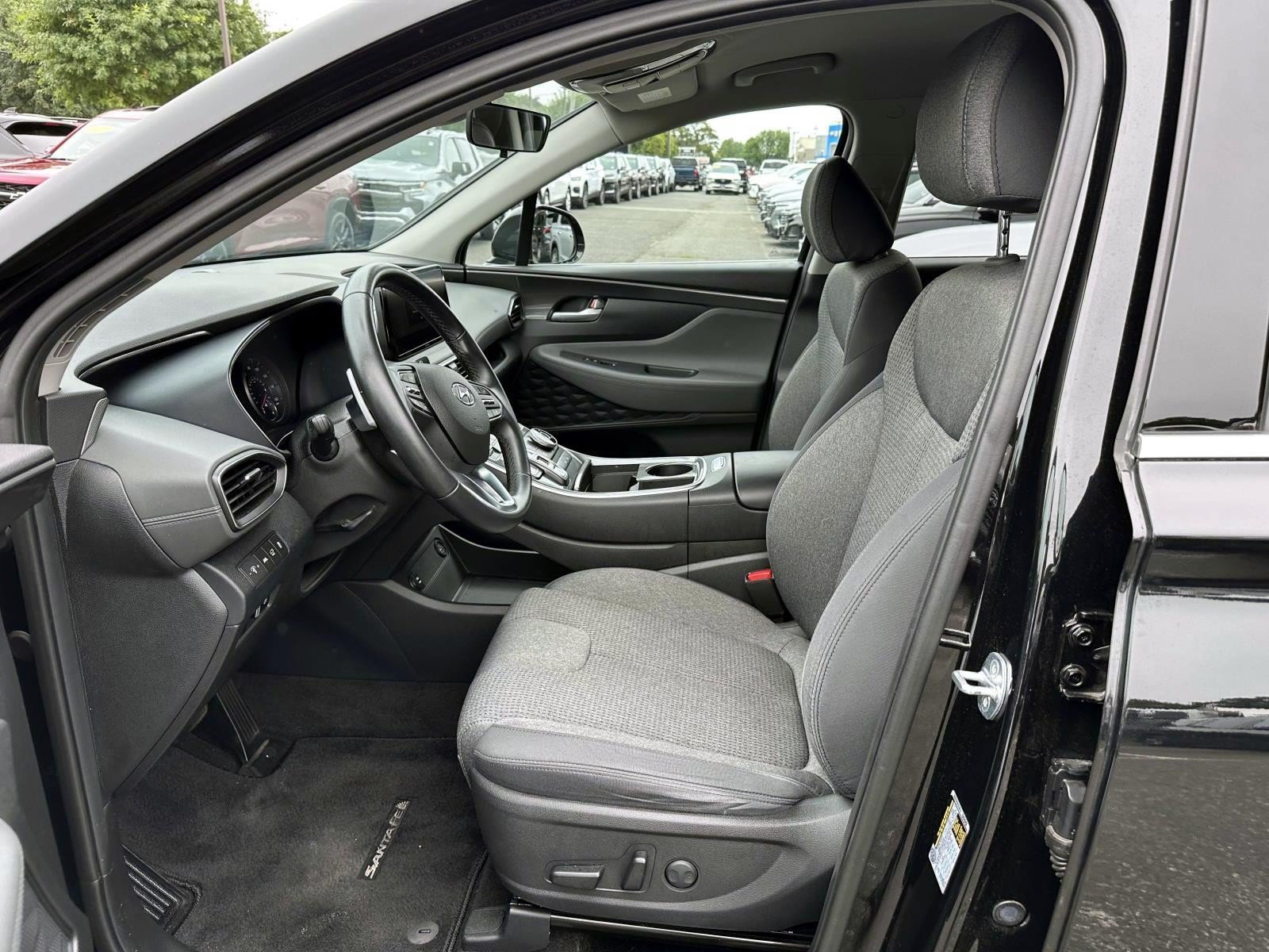 Used 2023 Hyundai Santa Fe SEL AWD/4WD image 11