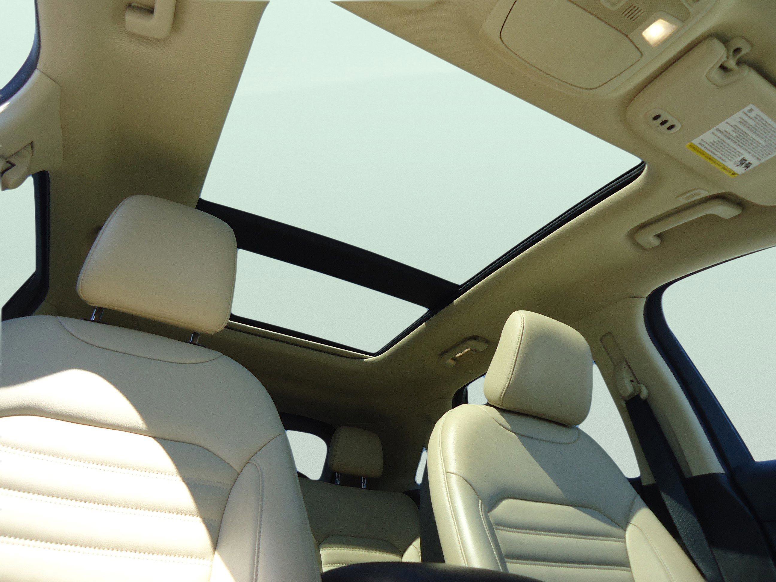 Used 2022 Ford Edge SEL w/ Convenience Package image 27