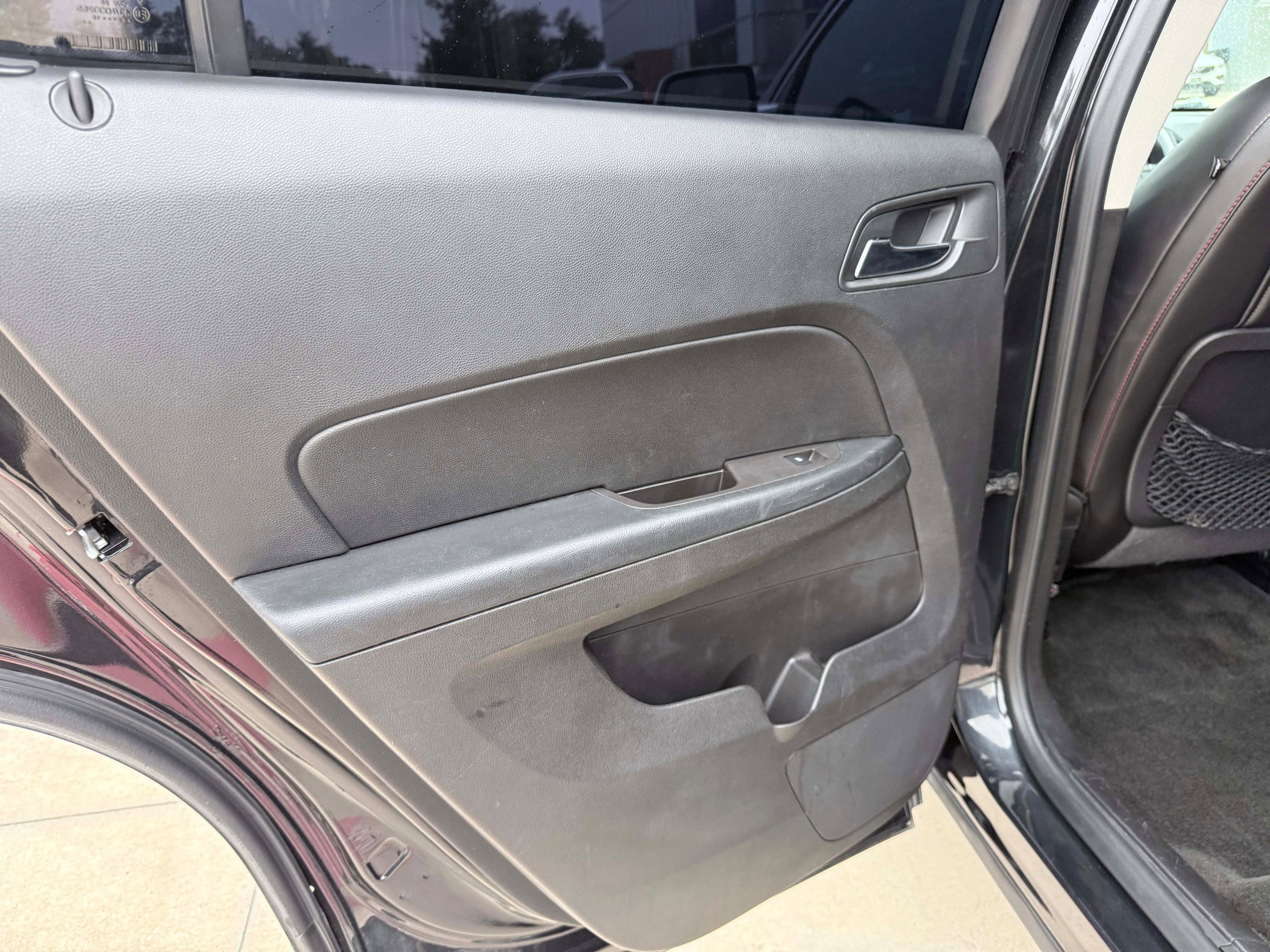 Used 2015 Chevrolet Equinox LTZ AWD/4WD image 14