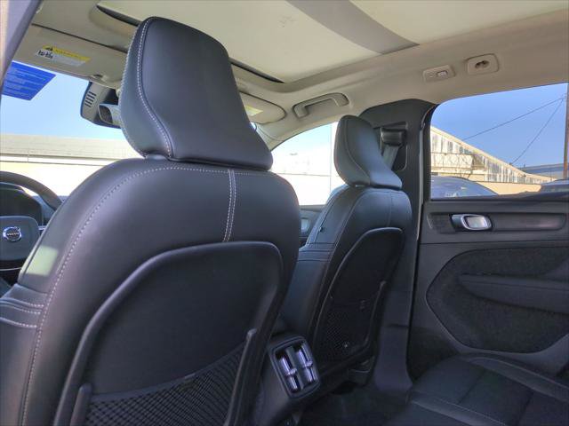 New 2026 Volvo XC40 B5 Ultra w/ Climate Package AWD/4WD image 12