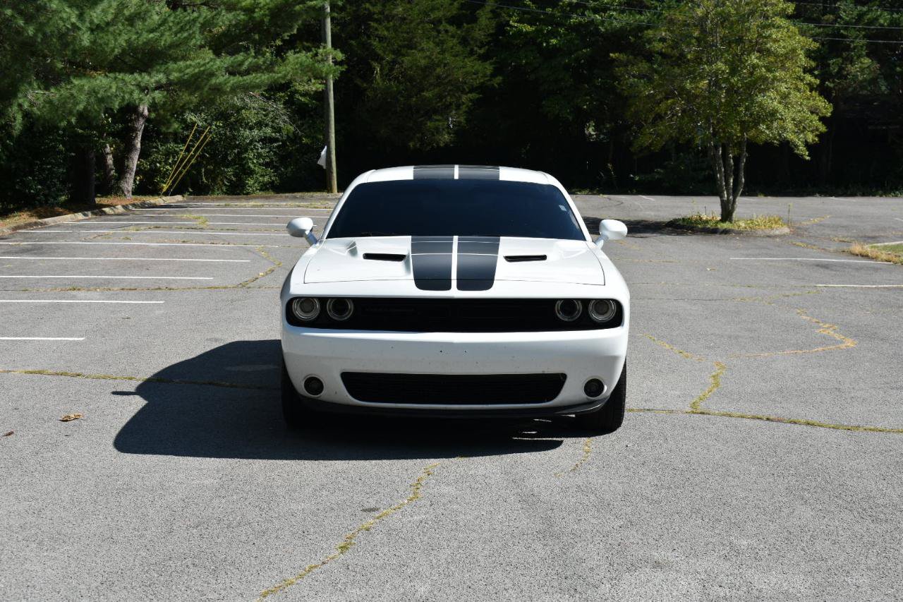 Used 2016 Dodge Challenger SXT w/ Blacktop Package RWD image 11