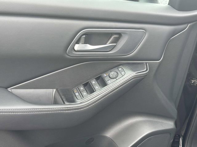 New 2026 Nissan Rogue SV image 22