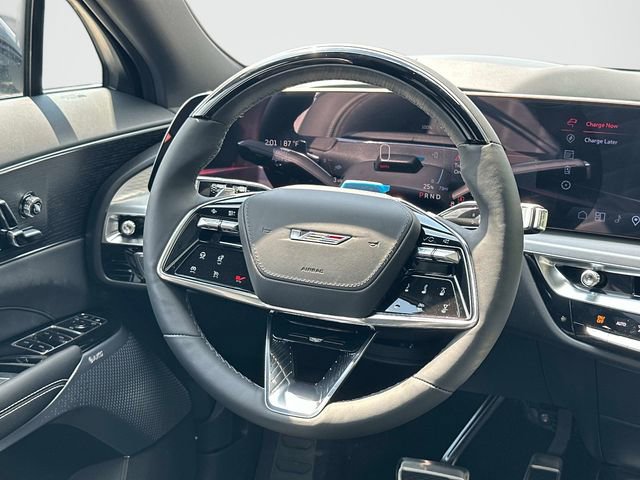 New 2026 Cadillac Lyriq V AWD/4WD image 5