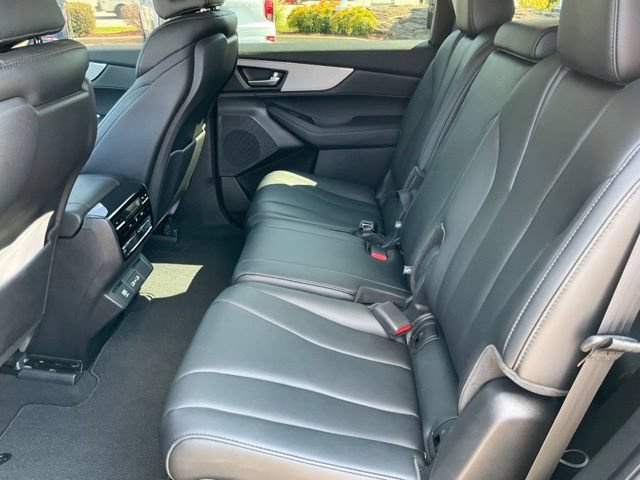 Used 2023 Acura MDX SH-AWD image 17