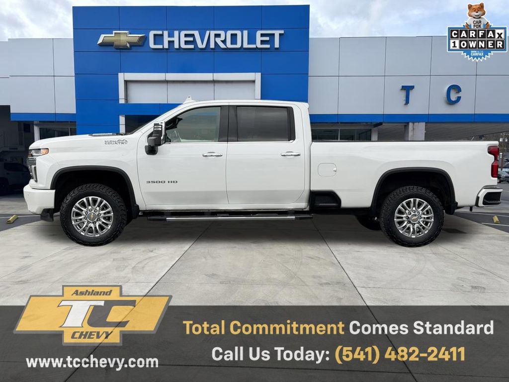 Used 2022 Chevrolet Silverado 3500 High Country w/ Safety Package II image 2