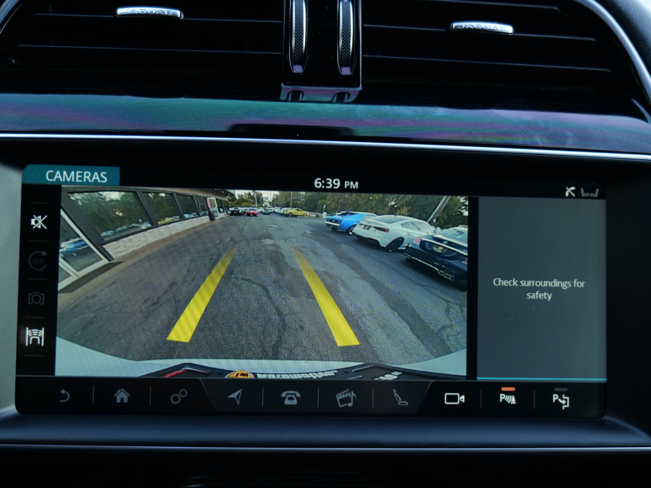 Used 2019 Jaguar F-PACE S image 24