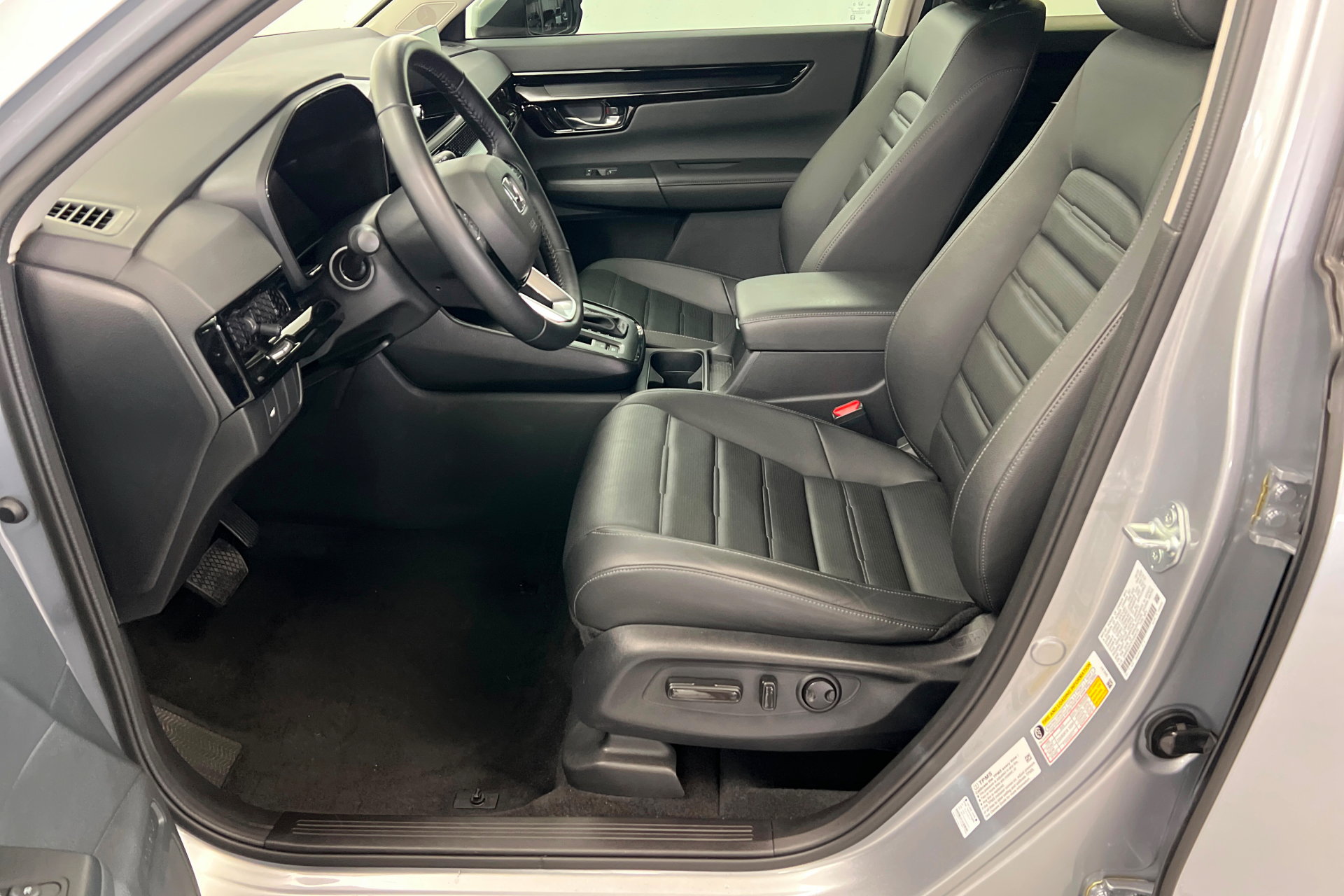 Used 2026 Honda CR-V EX-L image 18