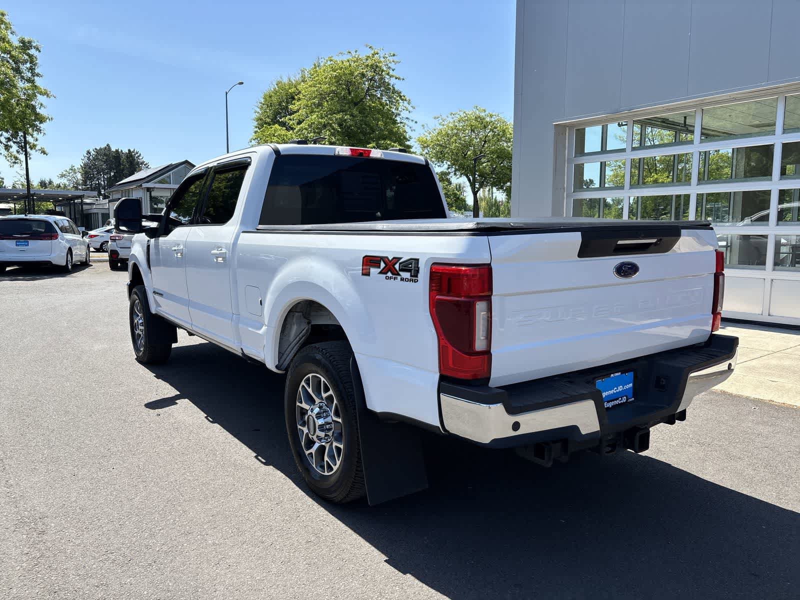 Used 2020 Ford F350 Lariat w/ Lariat Ultimate Package AWD/4WD image 3