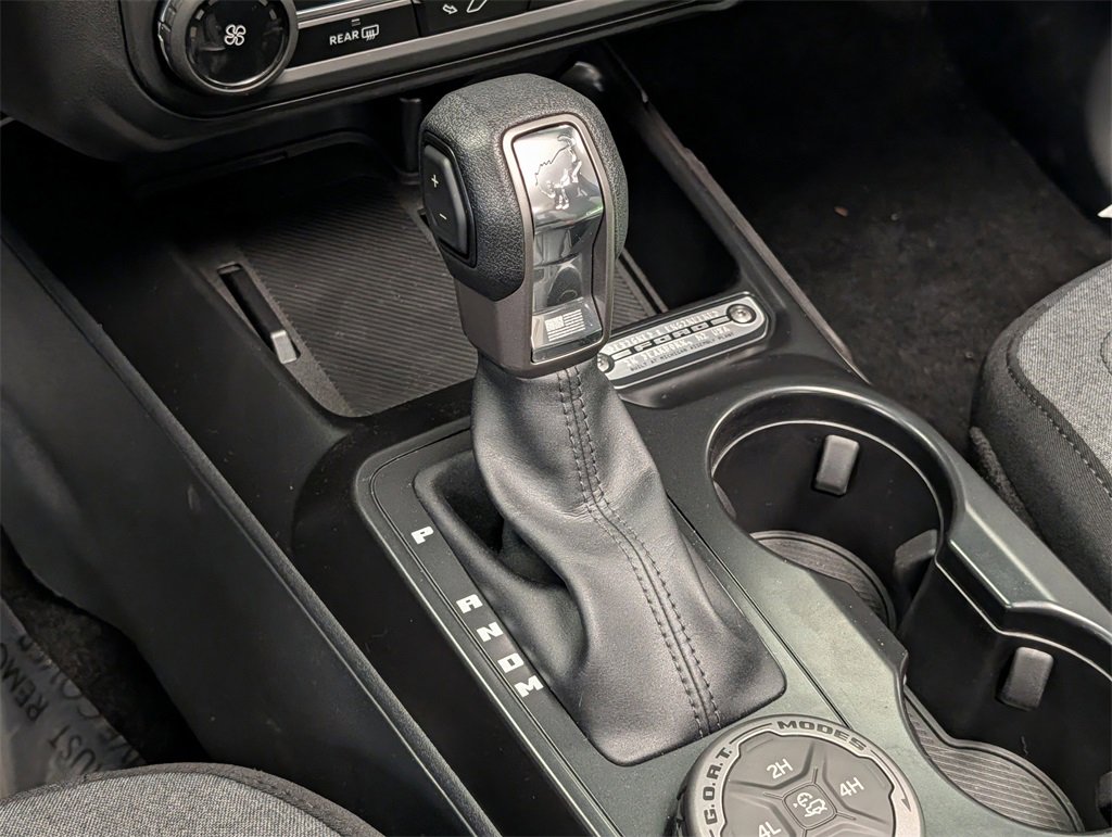 New 2025 Ford Bronco 4-Door image 37
