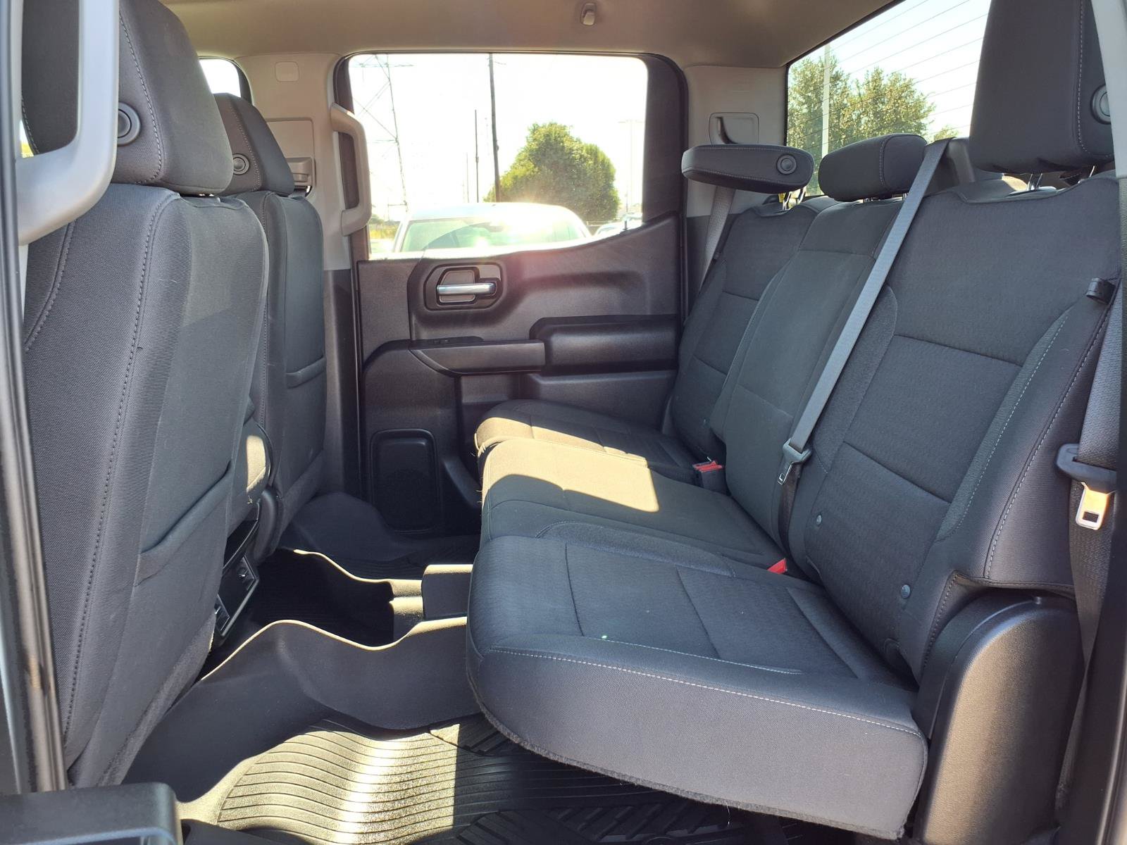 Used 2022 Chevrolet Silverado 1500 Custom Trail Boss AWD/4WD image 18