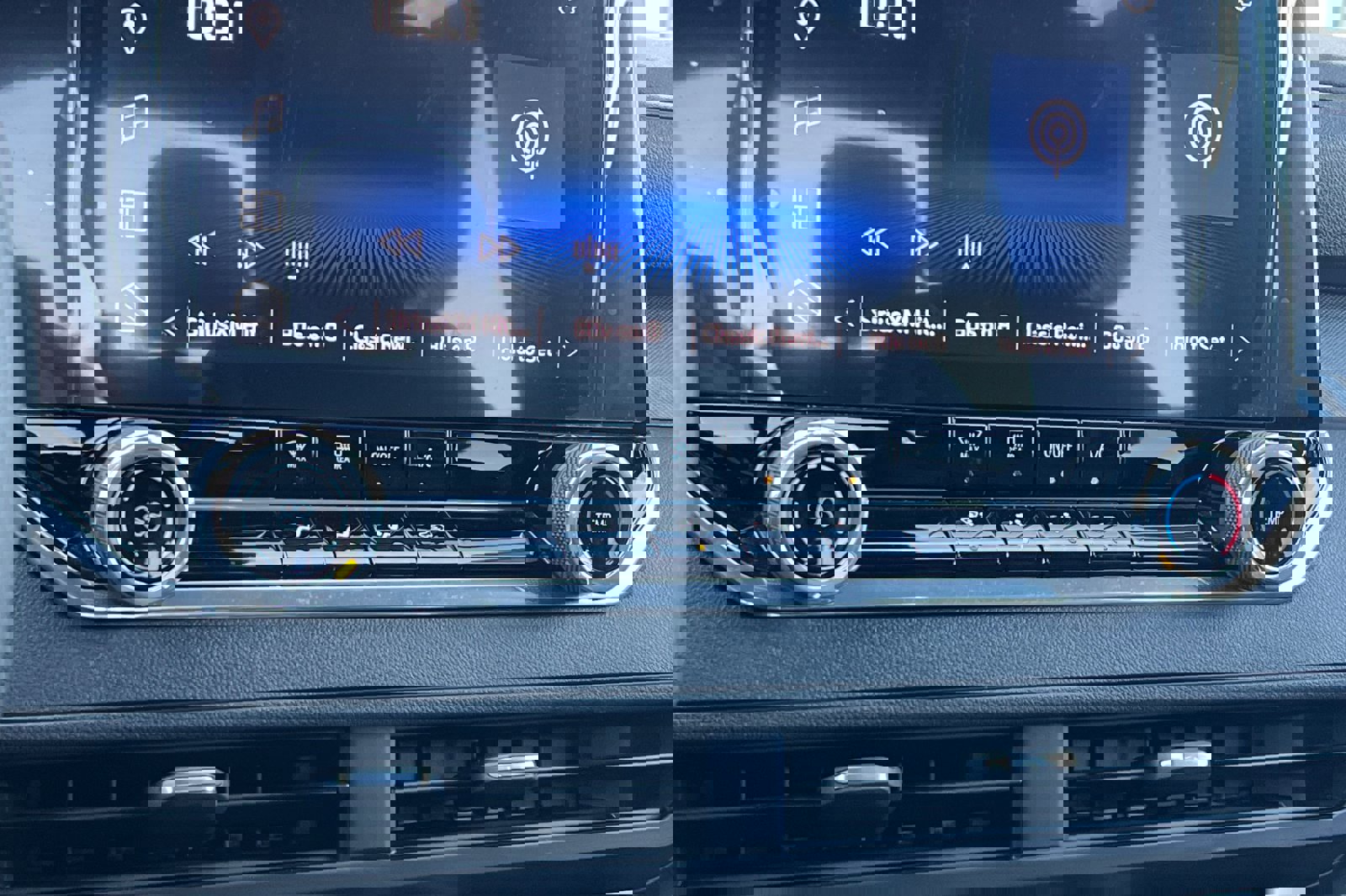 Used 2024 Chevrolet Colorado Trail Boss w/ Advanced Trailering Package image 19