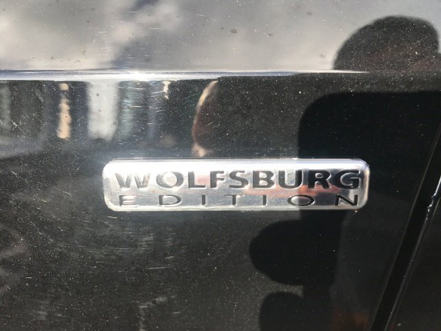 Used 2015 Volkswagen Passat 1.8T Wolfsburg Edition FWD image 11