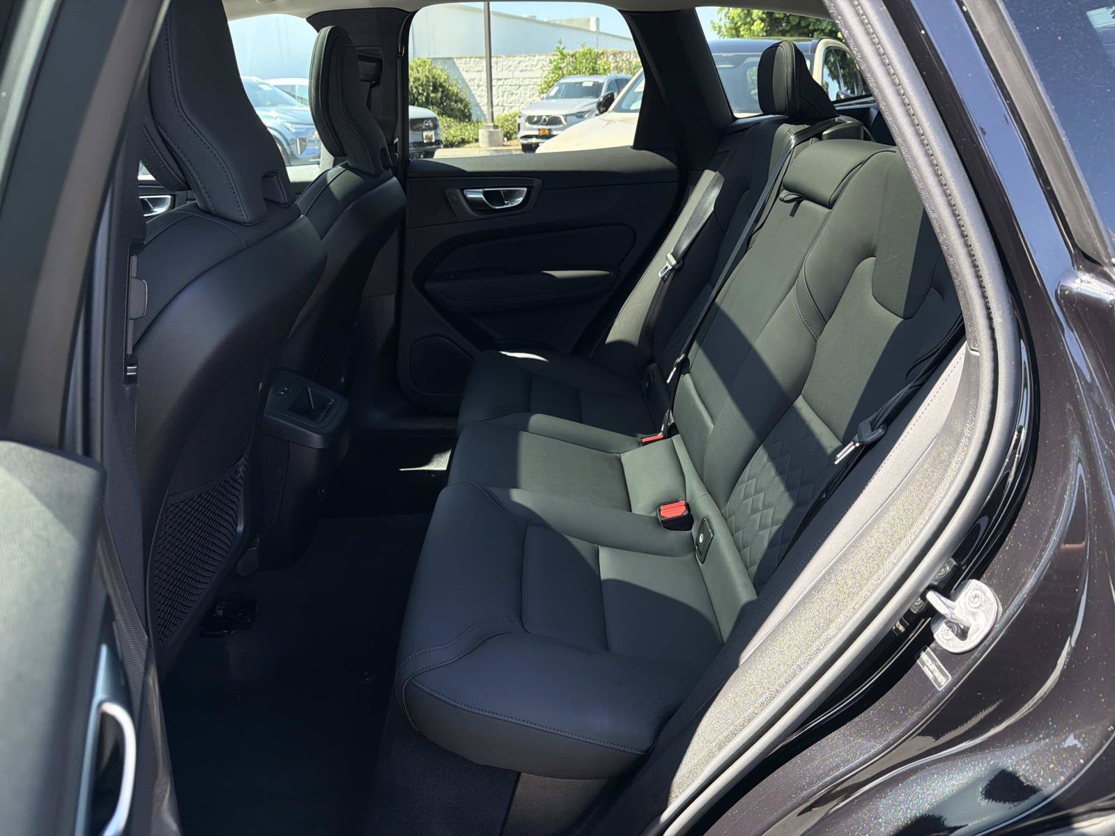 Certified 2026 Volvo XC60 B5 Core AWD/4WD image 21
