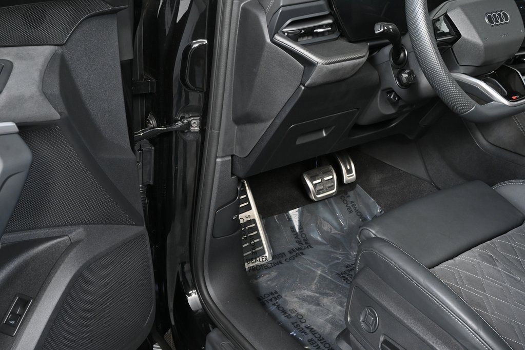 Used 2025 Audi SQ5 Premium Plus image 7