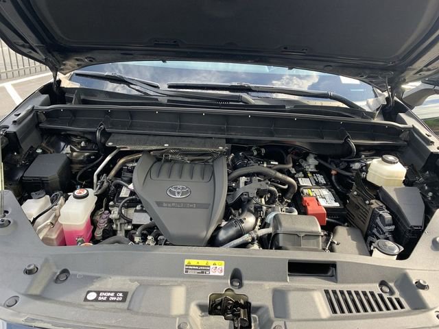 Used 2023 Toyota Highlander XLE image 16