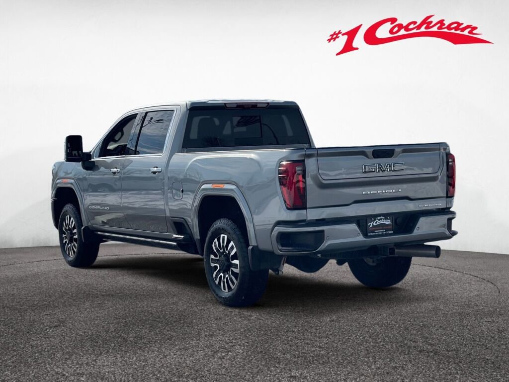 Used 2025 GMC Sierra 2500 Denali Ultimate w/ Max Trailering Package image 18