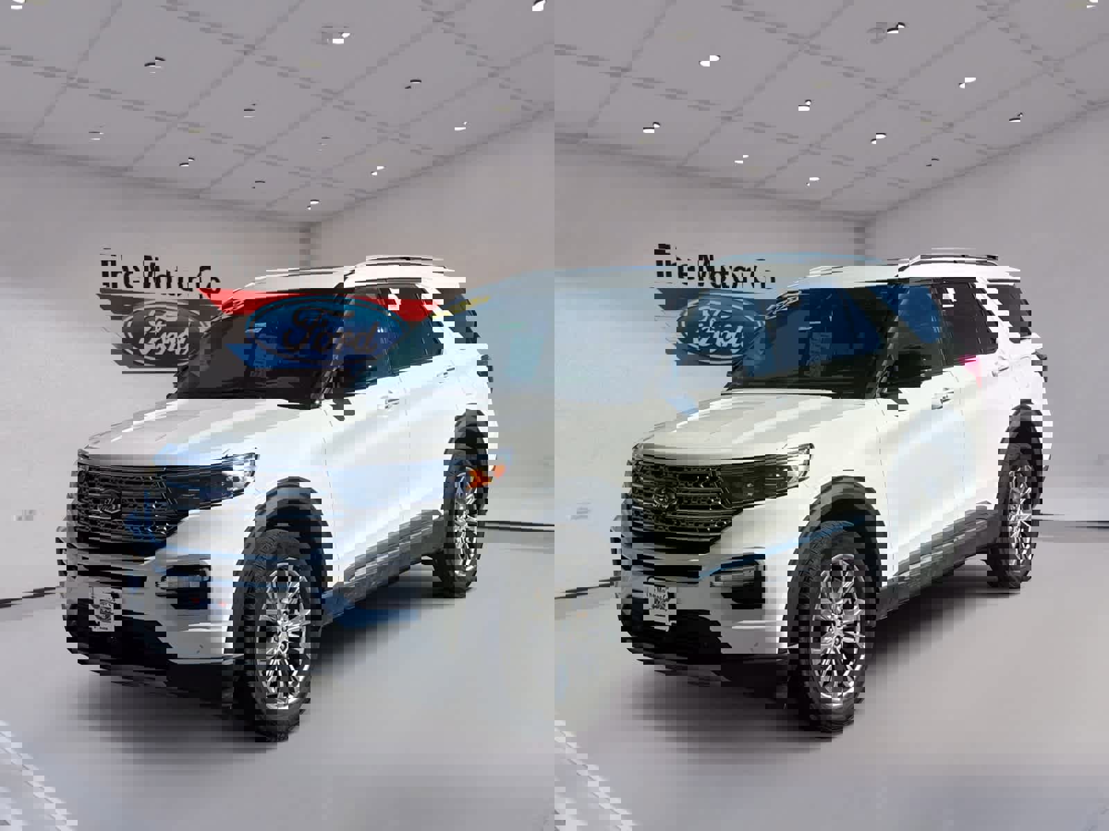 Certified 2022 Ford Explorer Limited w/ Class IV Trailer Tow Package