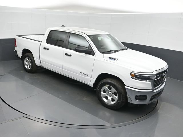 New 2026 RAM 1500 4x4 Crew Cab image 32