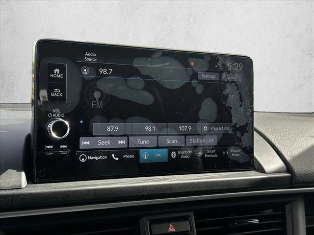 New 2025 Honda Pilot Touring image 12