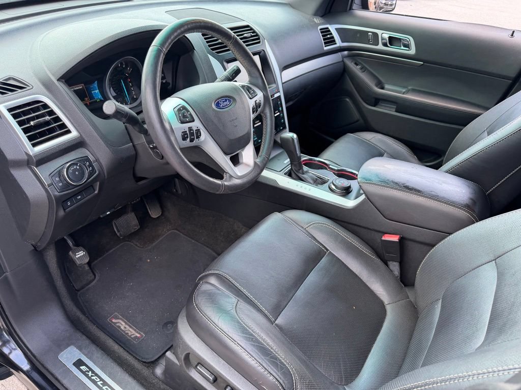 Used 2015 Ford Explorer Sport w/ Equipment Group 401A AWD/4WD image 25