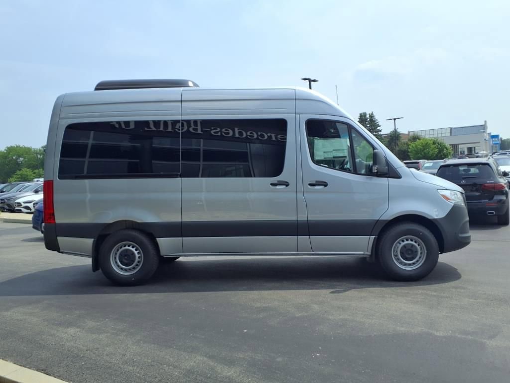 New 2025 Mercedes-Benz Sprinter 2500 image 7