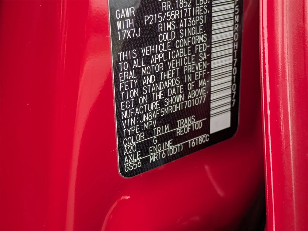 Used 2017 Nissan Juke S image 28