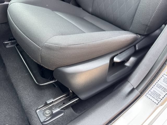 Used 2025 Toyota Corolla LE FWD image 34