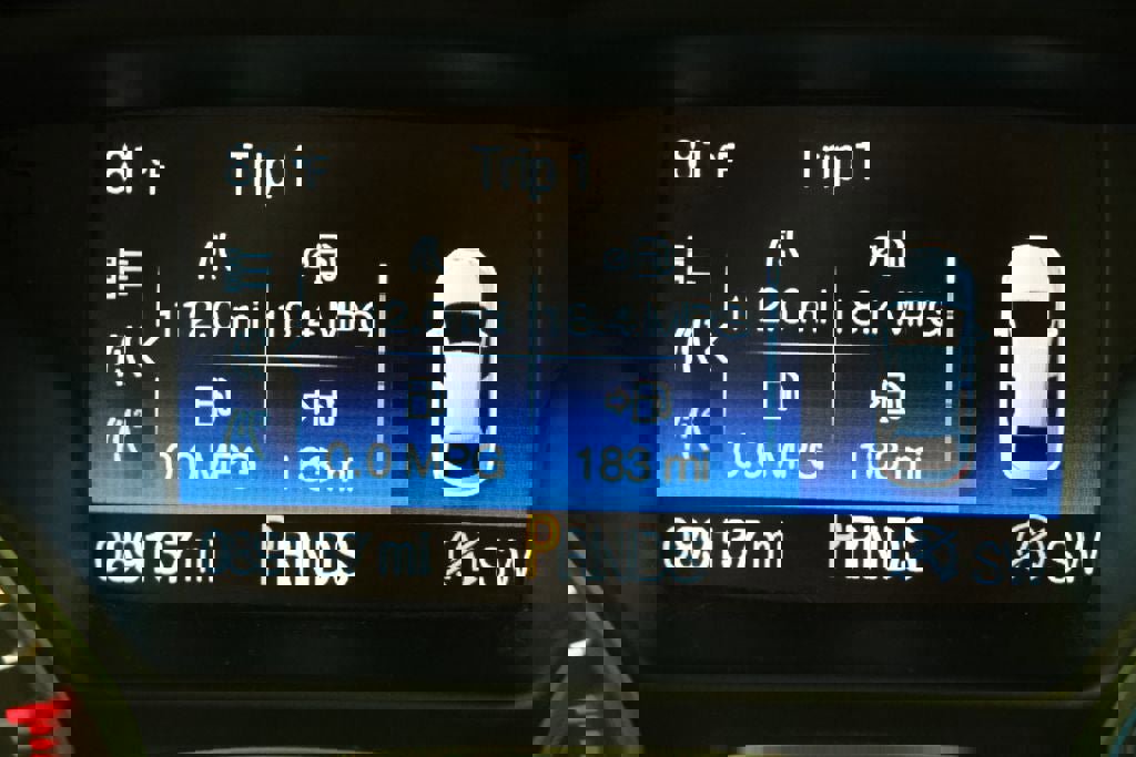 Used 2019 Ford Escape SEL AWD/4WD image 17