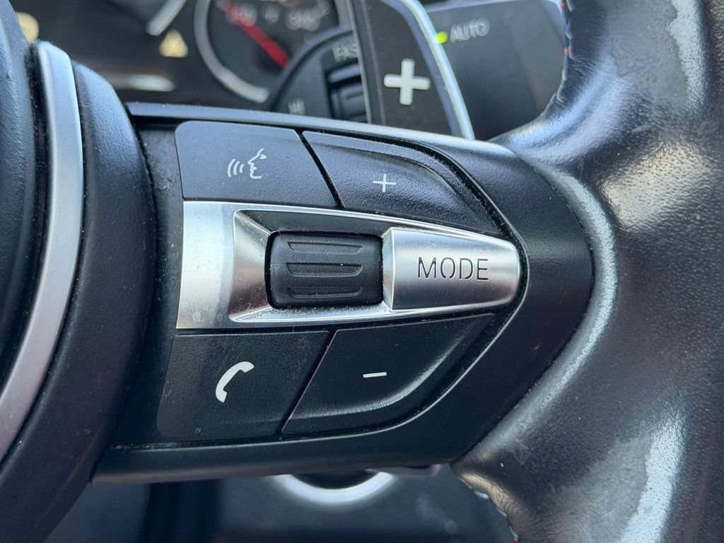Used 2018 BMW M3 RWD image 35