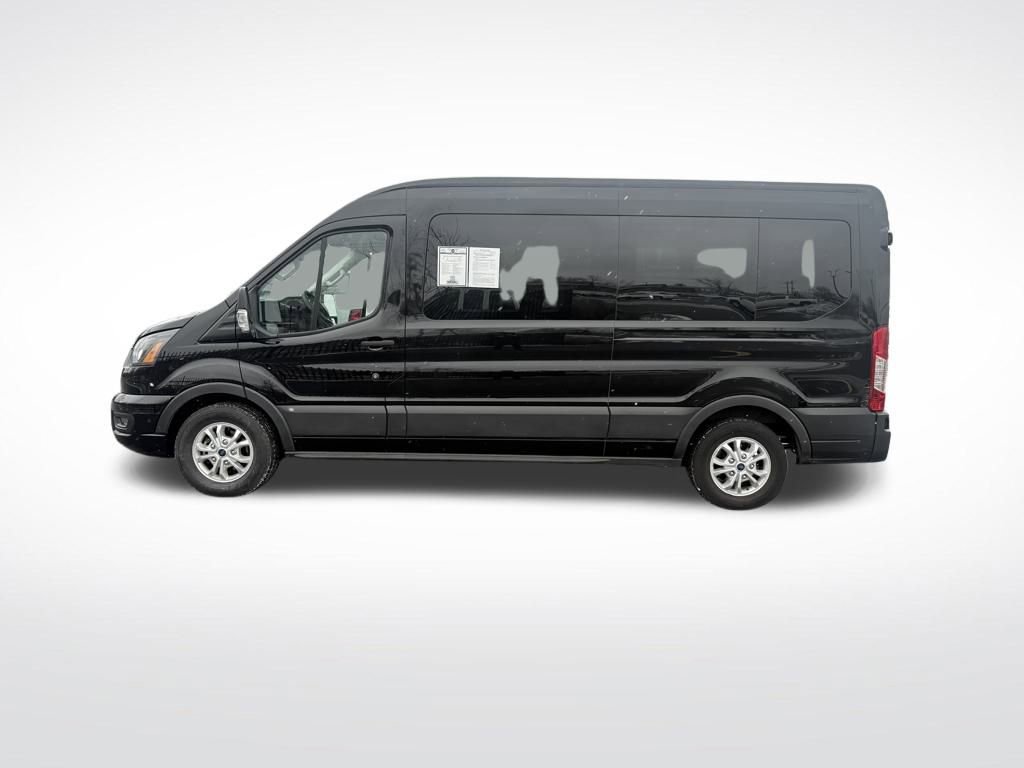 Used 2023 Ford Transit 350 XLT image 5