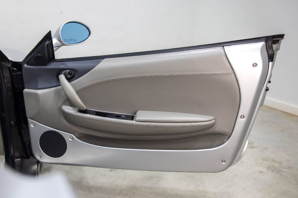 Used 2001 Ferrari 360 Spider image 11