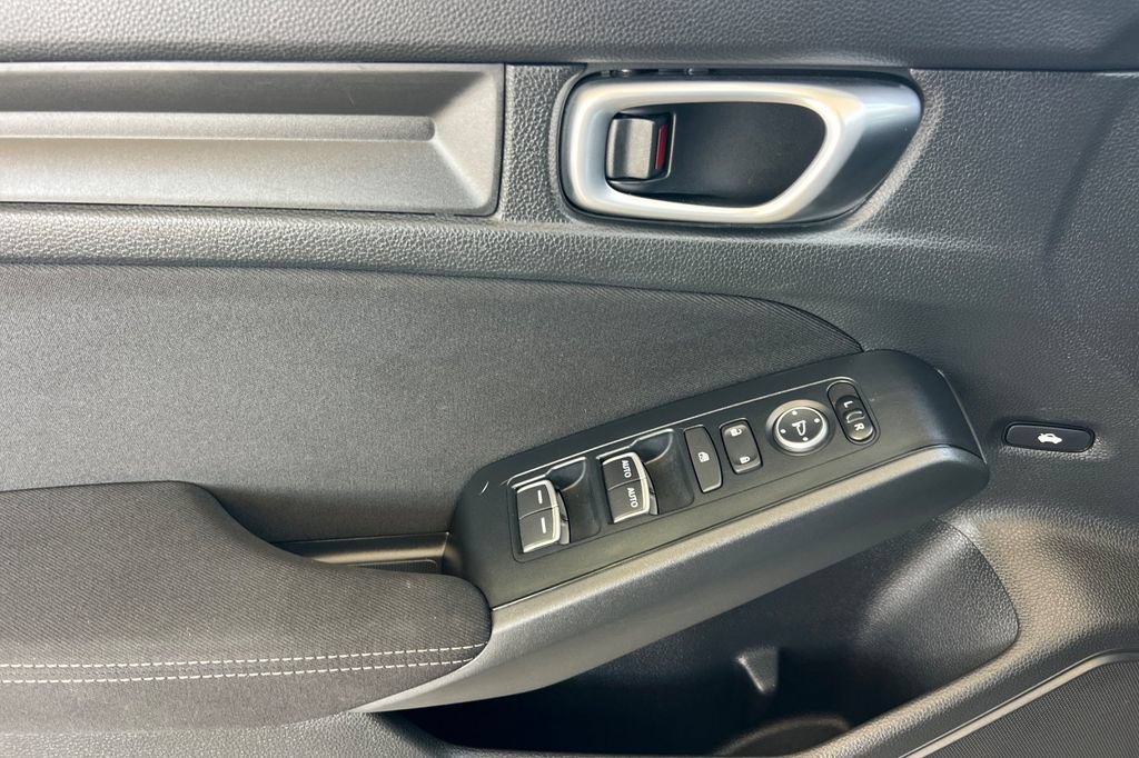 Certified 2024 Honda Civic Sport image 5