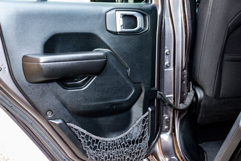 Used 2018 Jeep Wrangler Unlimited Sport S image 23