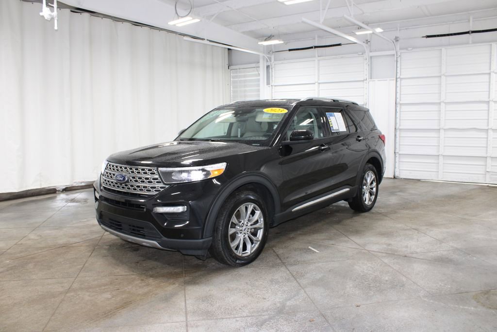 Used 2023 Ford Explorer Limited image 4