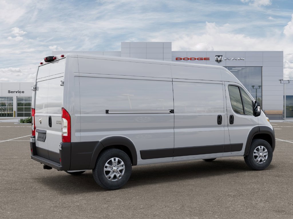 New 2026 RAM ProMaster 2500 w/ Quick Order Package 22G SLT FWD image 4