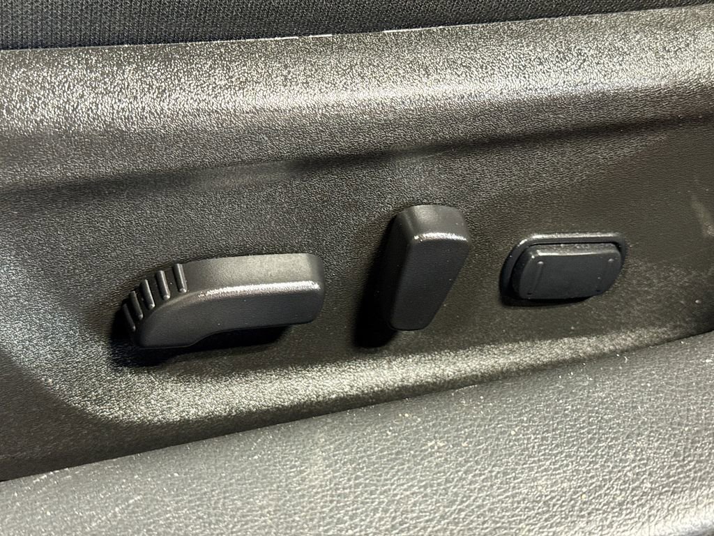 Used 2023 Nissan Altima 2.5 SV w/ SV Premium Package image 24