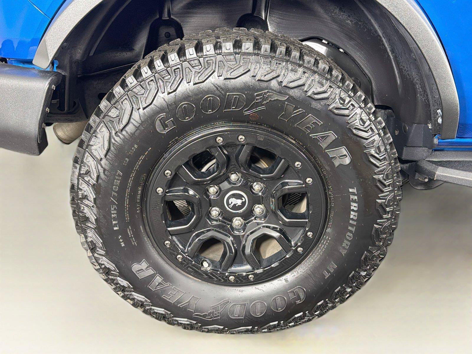 Used 2023 Ford Bronco Wildtrak AWD/4WD image 35