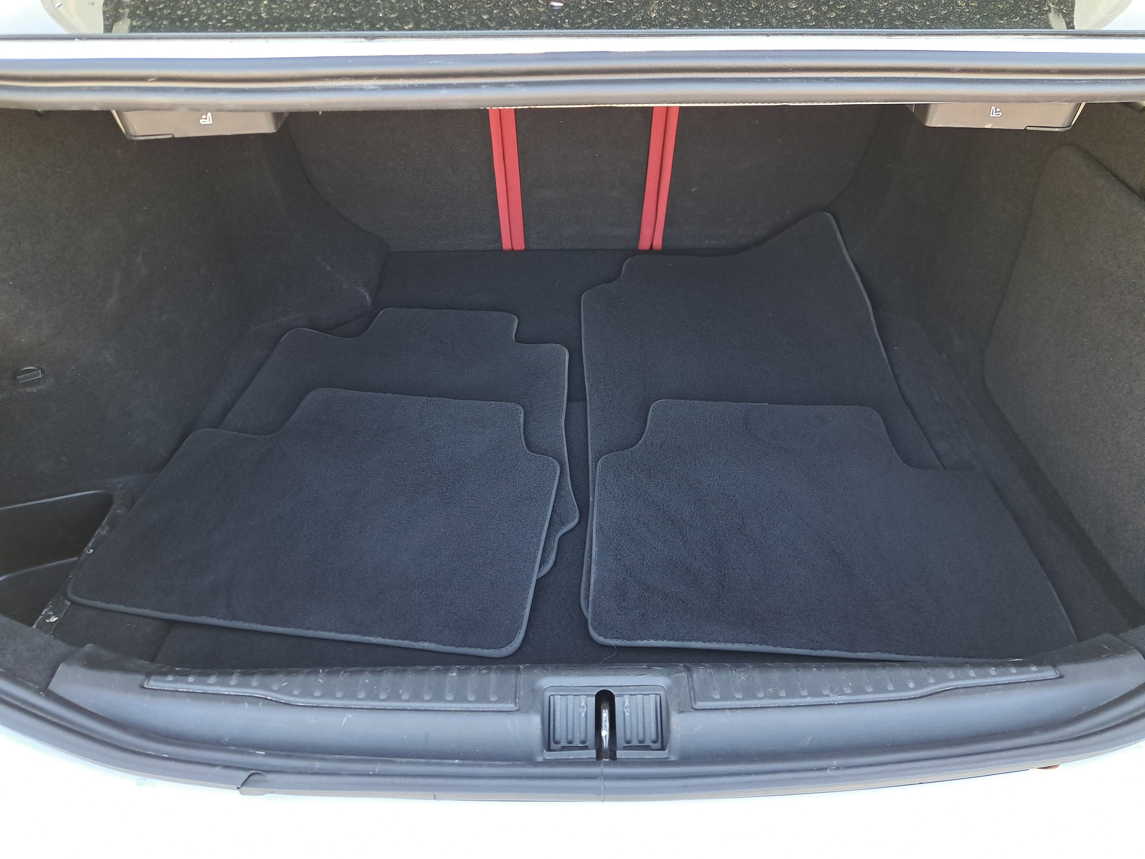 Used 2021 Alfa Romeo Giulia Ti Sport image 12