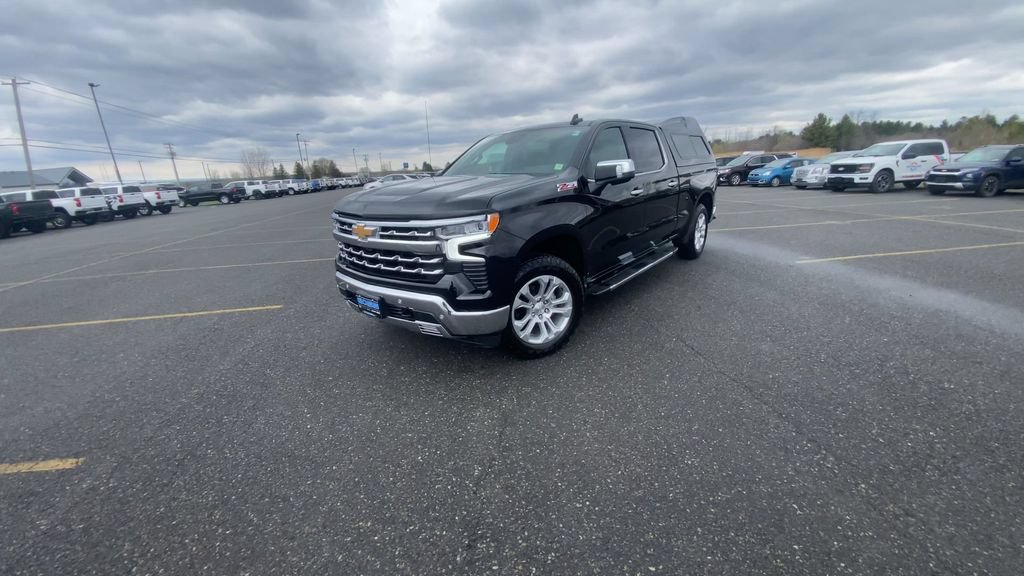 Certified 2024 Chevrolet Silverado 1500 LTZ w/ LTZ Premium Package AWD/4WD image 4
