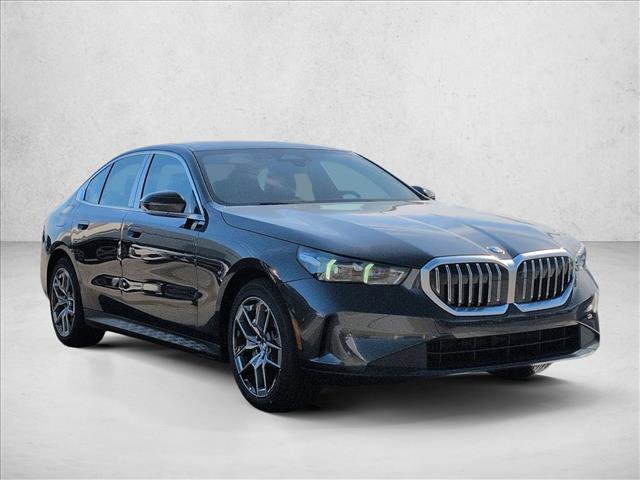 New 2026 BMW 530i xDrive w/ Premium Package AWD/4WD image 7