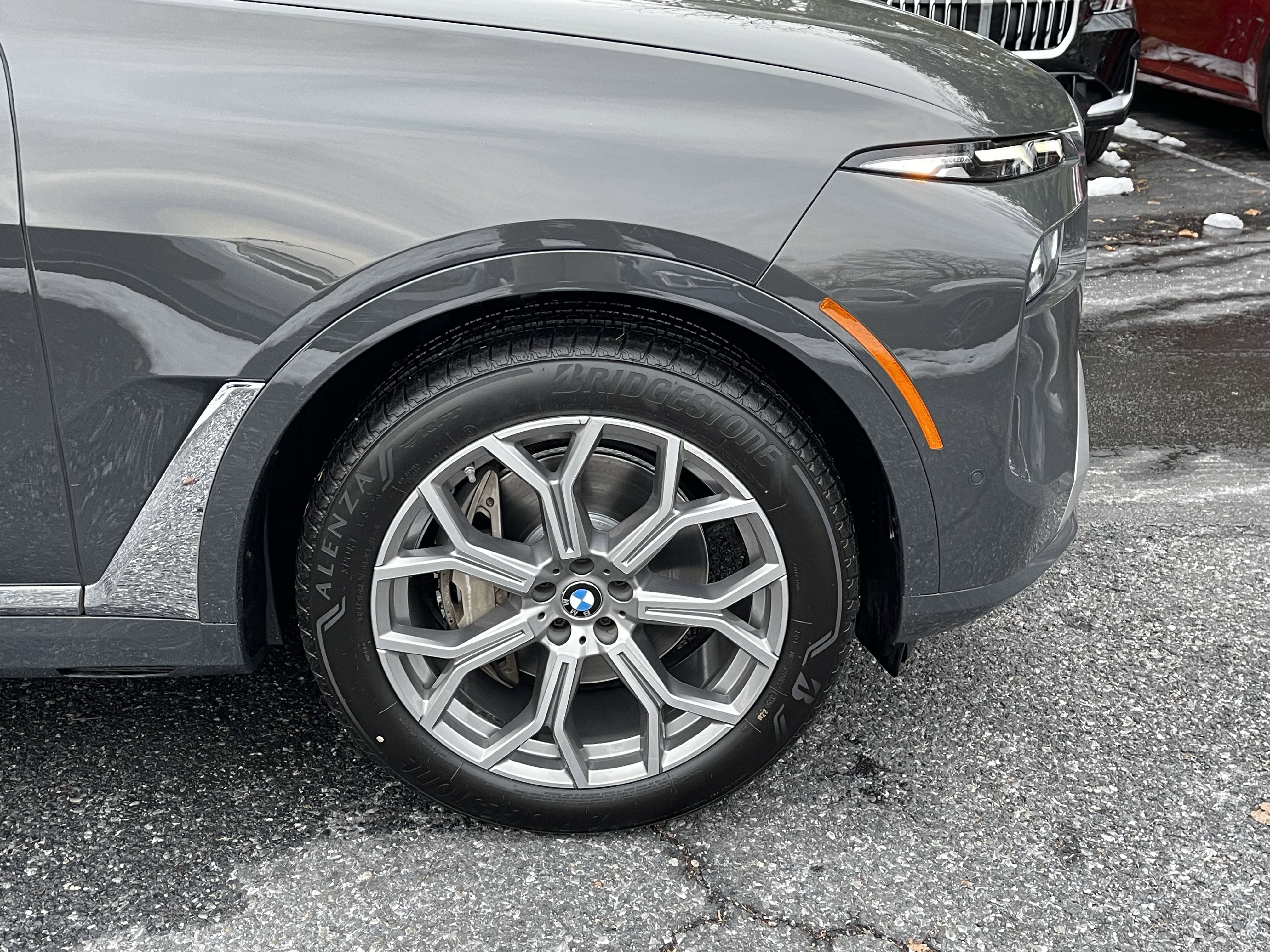 Certified 2023 BMW X7 xDrive40i w/ Executive Package image 4