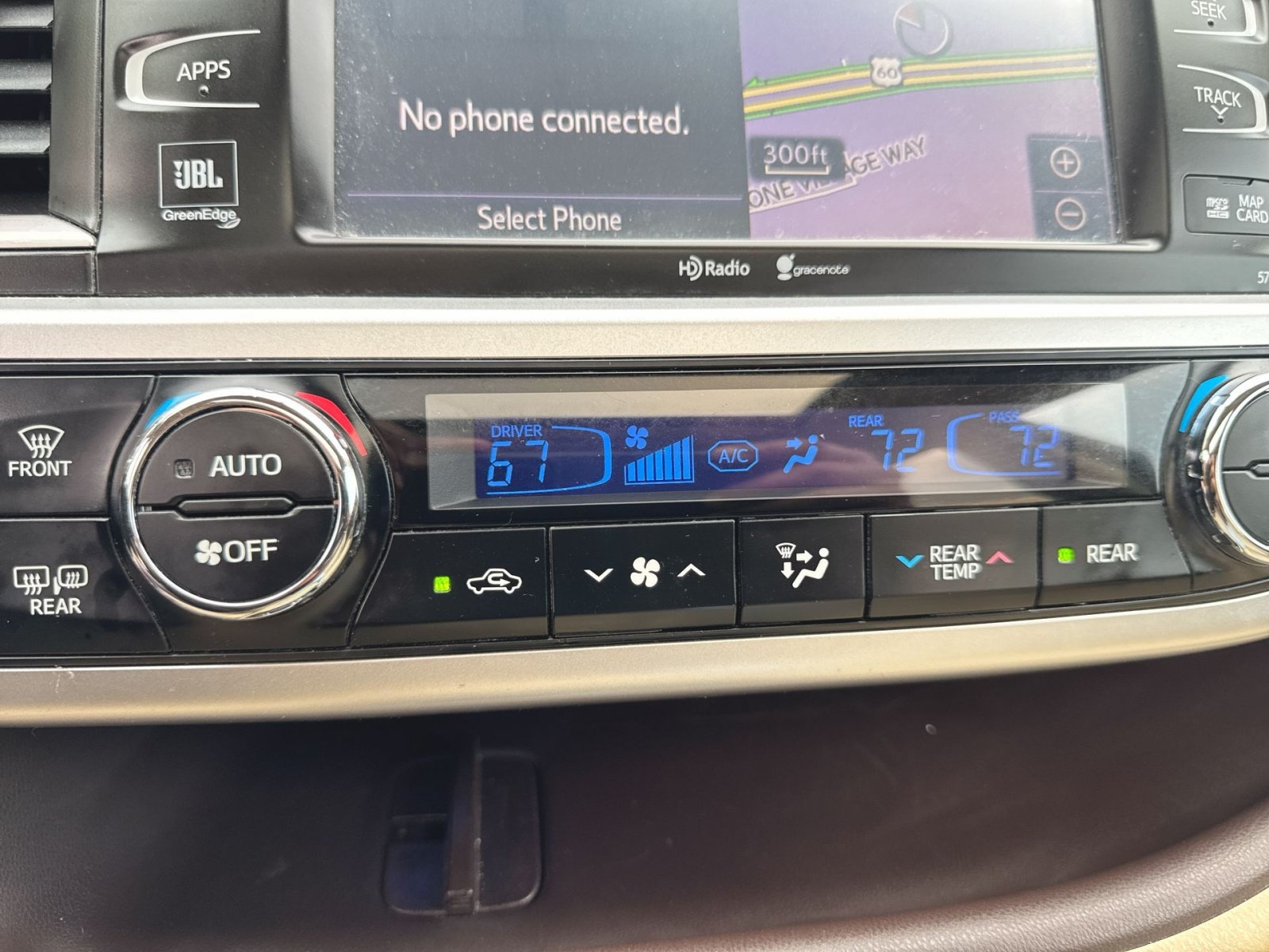Used 2015 Toyota Highlander Limited AWD/4WD image 48