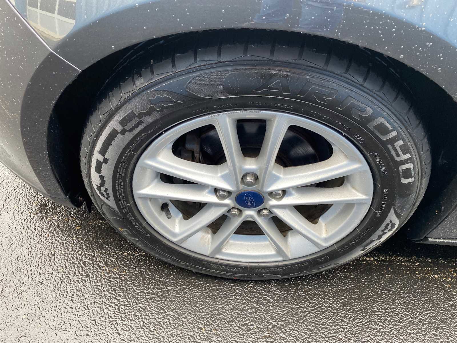 Used 2015 Ford Focus SE image 34