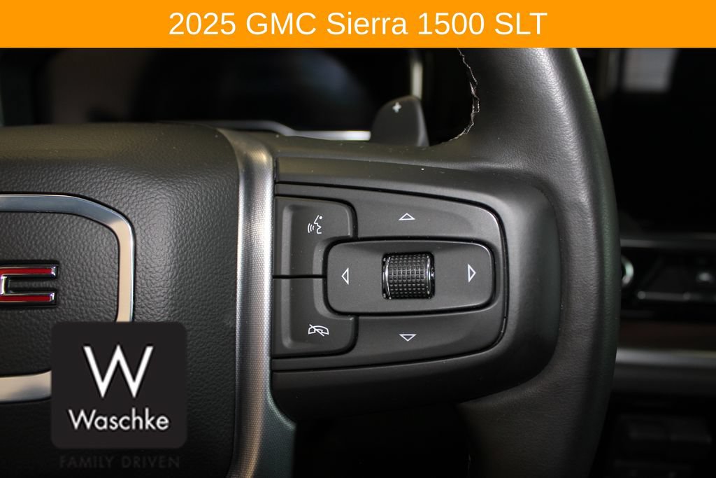 Used 2025 GMC Sierra 1500 SLT w/ SLT Premium Plus Package AWD/4WD image 31