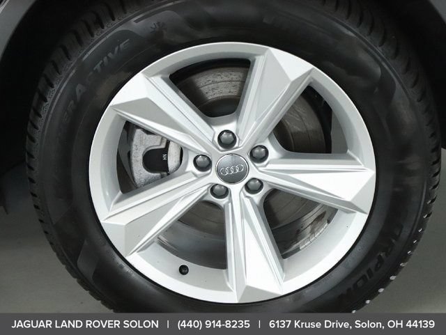 Used 2020 Audi Q7 2.0T Premium Plus AWD/4WD image 40
