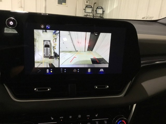 New 2026 Chevrolet Equinox LT w/ Convenience Package II image 34