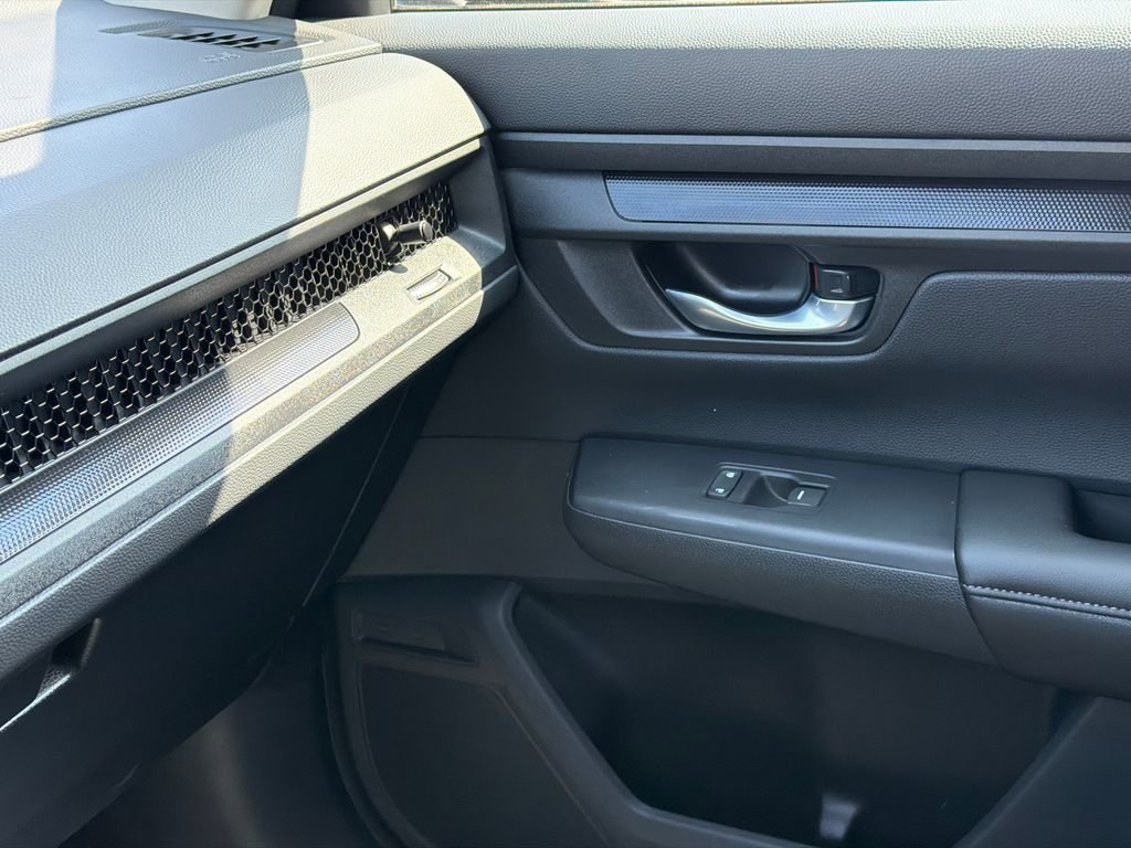 Certified 2026 Honda CR-V EX image 32