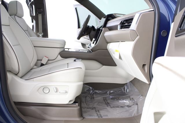 Used 2026 GMC Yukon Denali w/ Denali Reserve Package image 28