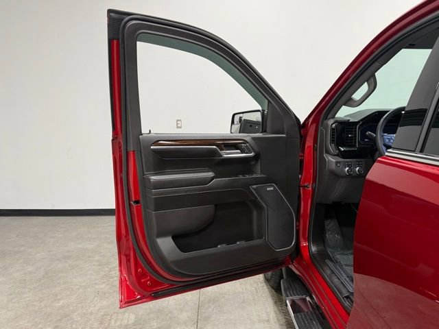 Used 2024 GMC Sierra 1500 SLT w/ SLT Convenience Package image 14