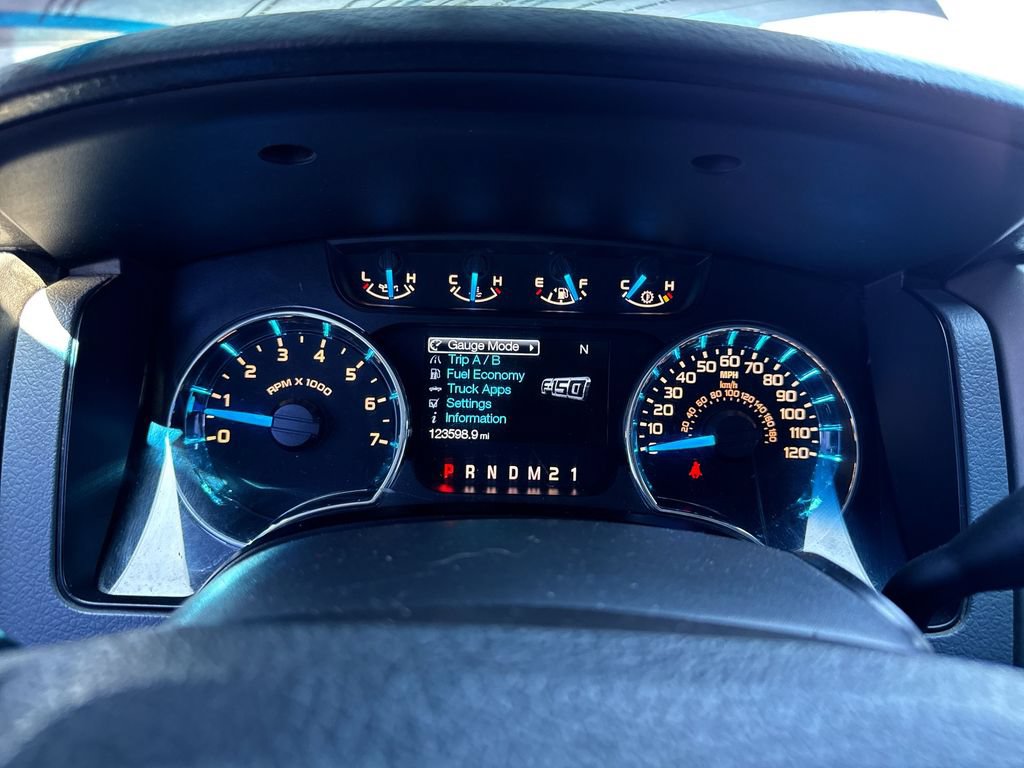 Used 2013 Ford F150 XLT w/ Luxury Equipment Group RWD image 15